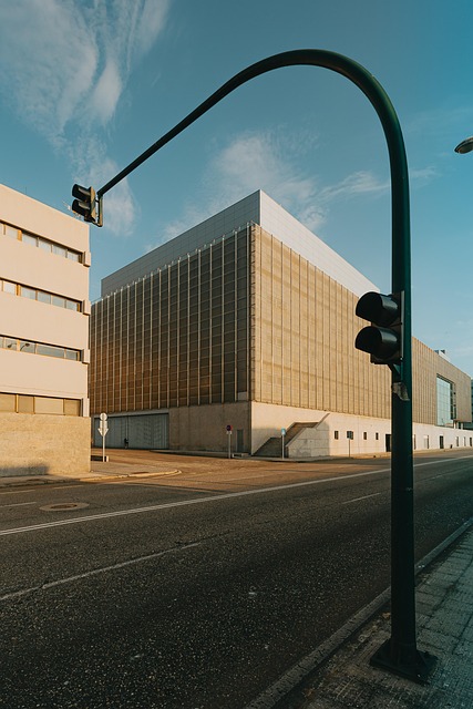 Exterior facade of the Velvet Screen Velvet Screen